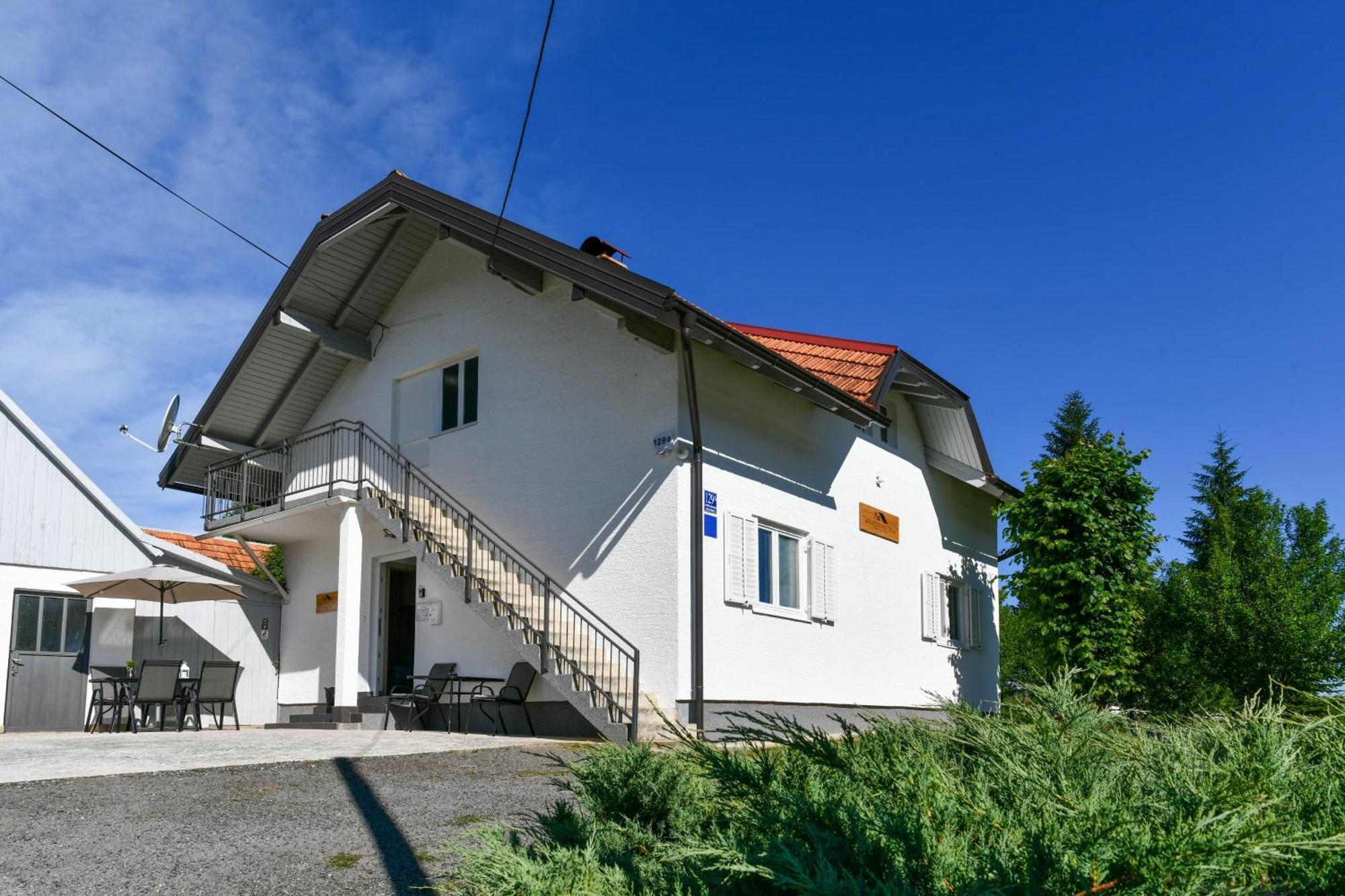 Apartman Tina Раковица Экстерьер фото